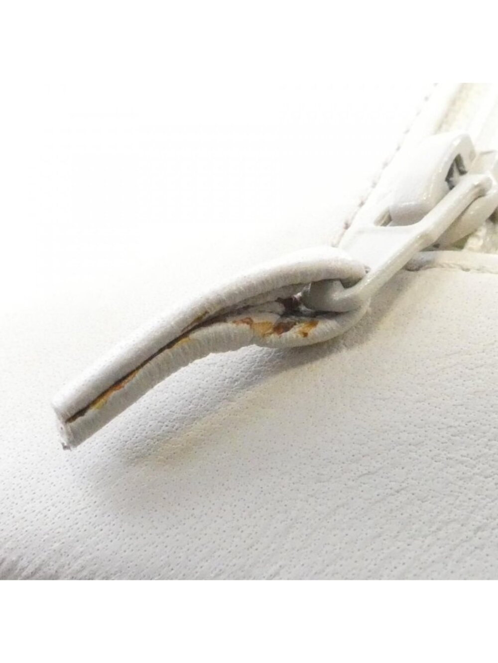 Chanel Shoulder Bag Ivory - Picture 10 of 10